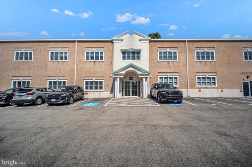 suite-12-815 Greenwood Ave, JENKINTOWN, PA, 19046-2800 | Card Image