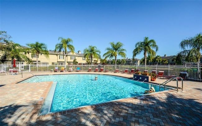 B - 7685 Plantation Cir, Townhouse with 2 bedrooms, 3 bathrooms and null parking in UNIVERSITY PARK FL | Image 29