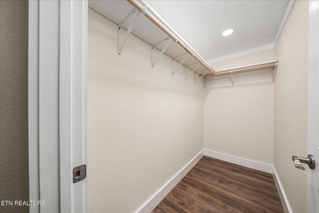Walk in closet Master Bedroom | Image 12