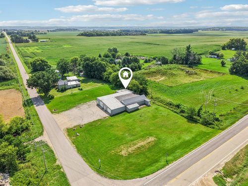 9231 Bobolink Rd, REESEVILLE, WI, 53579-9749 | Card Image