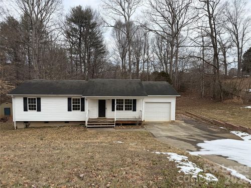 4154 Forest Point Dr, Hickory, NC, 28602-8919 | Card Image