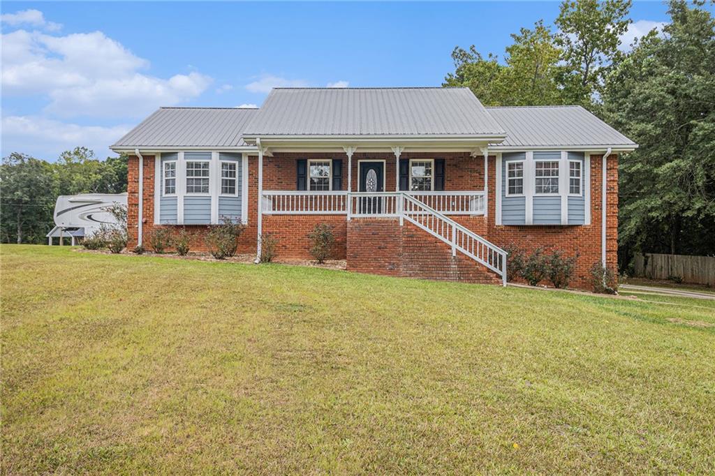 Swan Lake Rd, Stockbridge, GA 30281