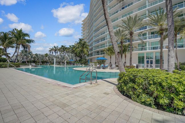 APT-1708 - 1 N Ocean Blvd, Condo with 2 bedrooms, 2 bathrooms and null parking in Pompano Beach FL | Image 38