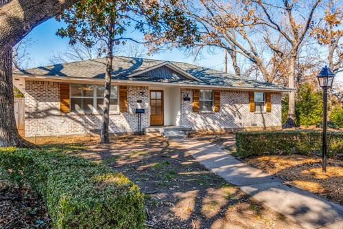 8489 Banquo Dr, Dallas, TX, 75228-5870 | Card Image