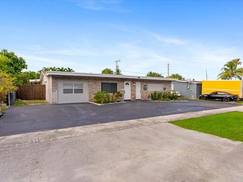 311 W Sample Rd, Deerfield Beach, FL, 33064-2756 | Card Image