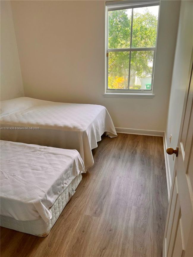 0 - 11336 Nw 47 Th Ln, House other with 4 bedrooms, 3 bathrooms and null parking in Doral FL | Image 23