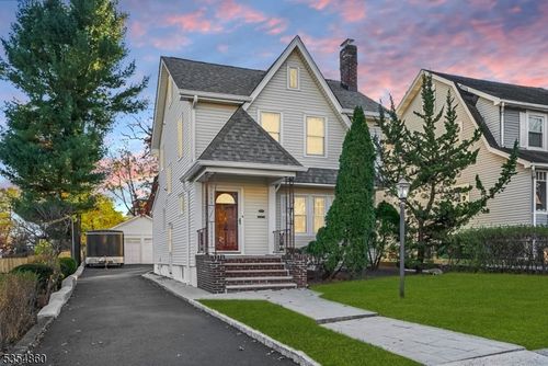 29 Kenwood Ave, Verona, NJ, 07044-1624 | Card Image