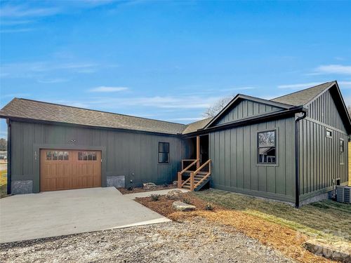 171 Peyton Elaine Rd, Clyde, NC, 28721-0788 | Card Image