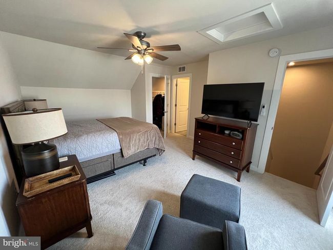1800 Cherry Birch St, Townhouse with 5 bedrooms, 5 bathrooms and null parking in DUMFRIES VA | Image 18
