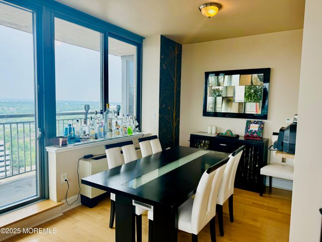 APT-2205 - 1 Spring St, House other with 2 bedrooms, 2 bathrooms and null parking in New Brunswick NJ | Image 18