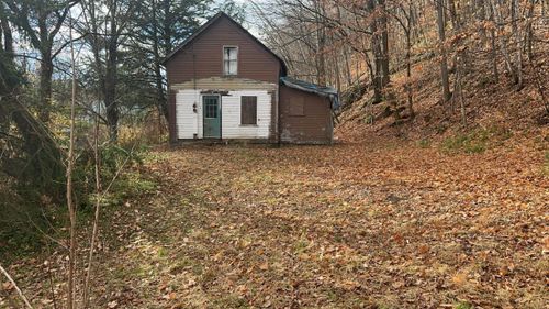 3 Portland St, Barre, VT, 05641-5322 | Card Image