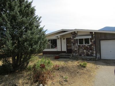 2314 Central Ave, House other with 3 bedrooms, 2 bathrooms and null parking in Grand Forks BC | Image 2