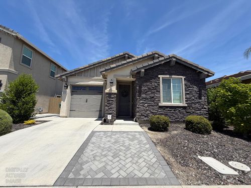 2723 Carnation Way, Lodi, CA, 95242-4699 | Card Image