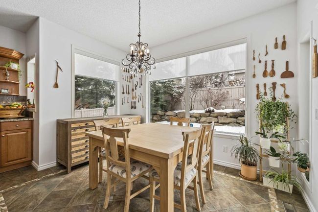 110 Tuscany Ridge Close Nw, Home with 4 bedrooms, 3 bathrooms and 2 parking in Calgary AB | Image 8