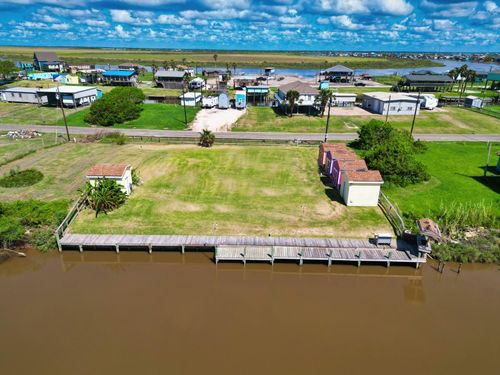 355 Cr 202 Gulfview, Sargent, TX, 77414 | Card Image