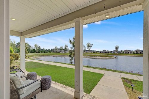 8967 Eureka St, Milton, FL, 32583-2476 | Card Image