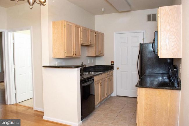 UNIT-3113 - 1591 Spring Gate Dr, Condo with 2 bedrooms, 2 bathrooms and null parking in MCLEAN VA | Image 20