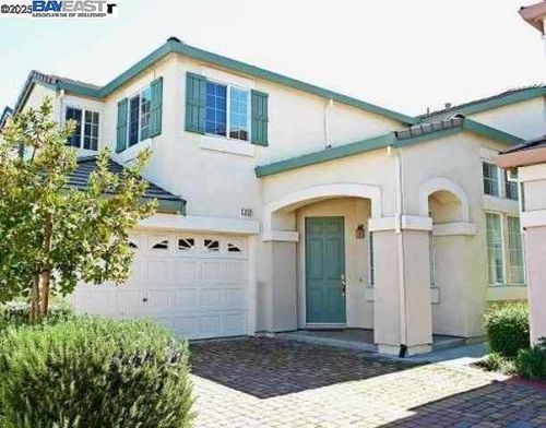 2173 Leafcrest Cmn, Livermore, CA, 94551-9051 | Card Image