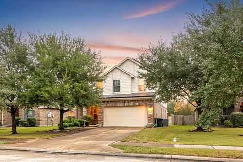 6715 Strawberry Brook Ln, Dickinson, TX, 77539-8056 | Card Image