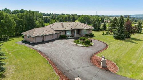 44 Blueridge View, Rural Rocky View County, AB, T3L2N6 | Card Image