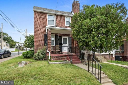 2735 W 3rd St, WILMINGTON, DE, 19805-1810 | Card Image