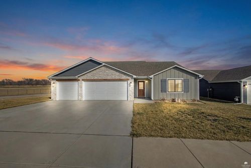 4689 Irvine Drive, Manhattan, KS, 66502 | Card Image