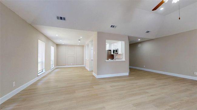 7126 Rio Blanco Dr, House other with 3 bedrooms, 2 bathrooms and 2 parking in Houston TX | Image 8