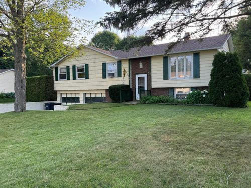 19 Marie Dr, Plattsburgh, NY, 12901-4216 | Card Image