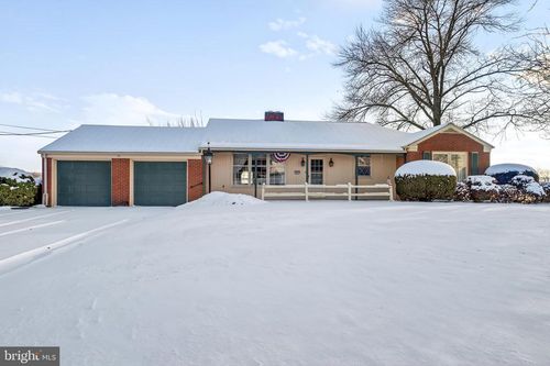 922 Penn Grant Rd, LANCASTER, PA, 17602-1823 | Card Image