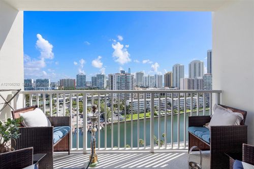 1503-300 Bayview Dr, Sunny Isles Beach, FL, 33160-4746 | Card Image