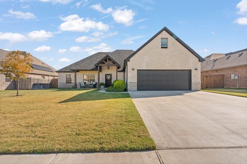 1709 Sudbury Dr, Cleburne, TX, 76033-4682 | Card Image