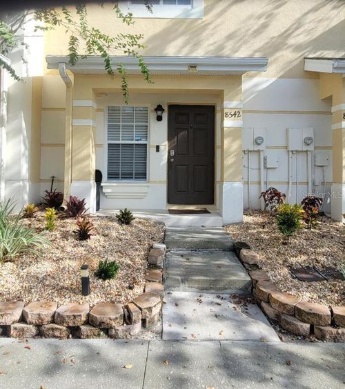 8542 Brushleaf Way, TAMPA, FL, 33647-3477 | Card Image