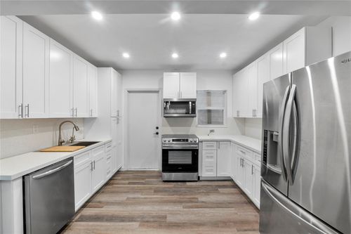 apt-204-6751 Cypress Rd, Plantation, FL, 33317-3021 | Card Image