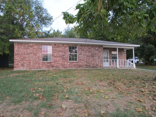 808 Park St, Commerce, TX, 75428-2124 | Card Image