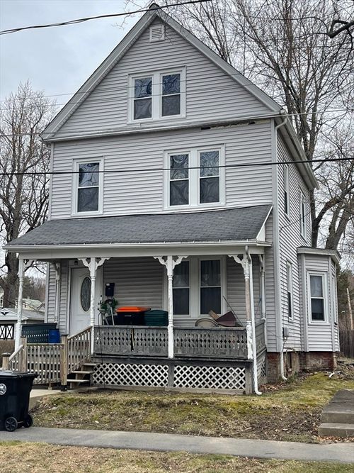 10 Elm St, South Hadley, MA, 01075-2508 | Card Image