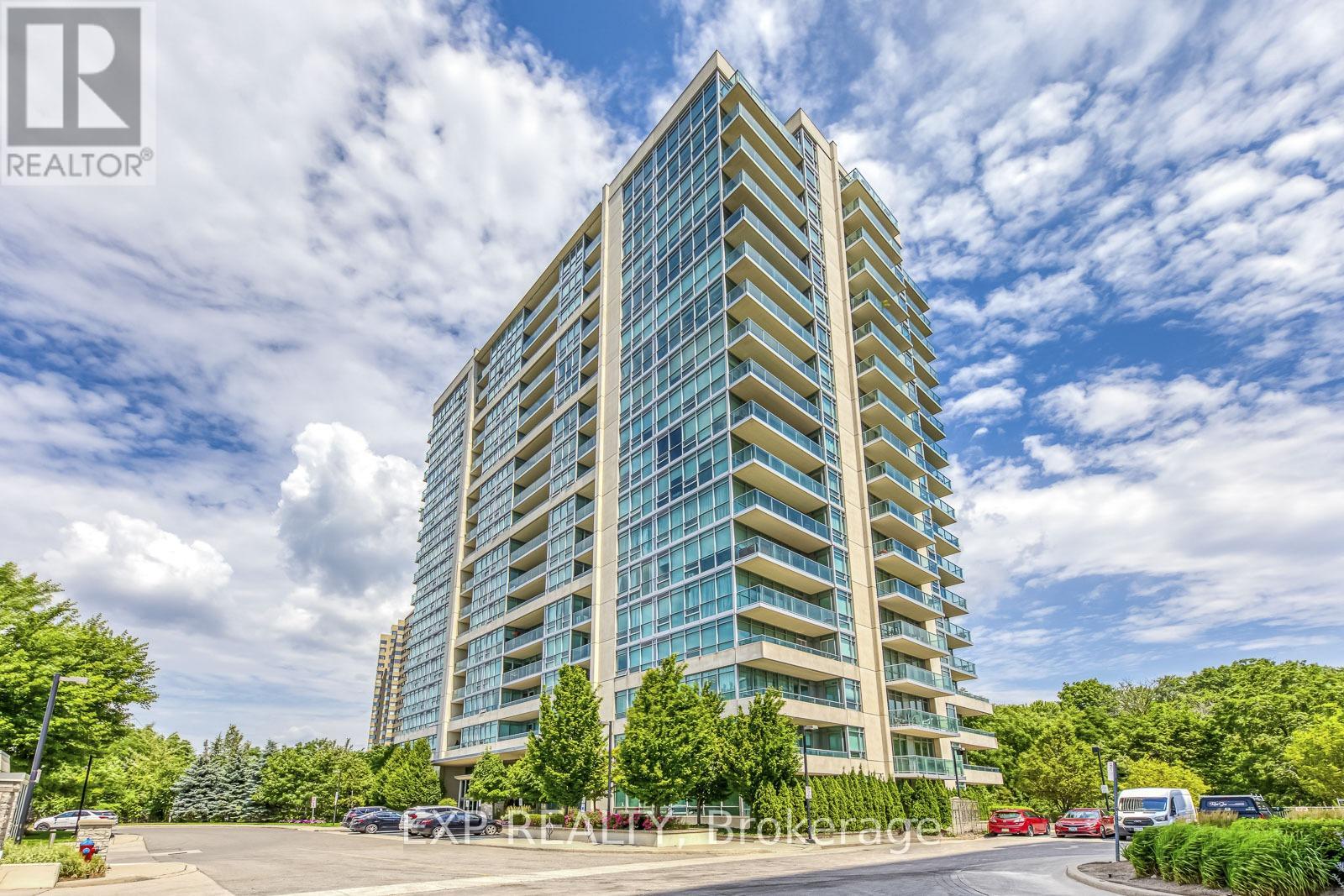 Residential in Mississauga (Clarkson)