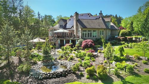 4 Friar Tuck Ct, Orangeburg, NY, 10962-1005 | Card Image