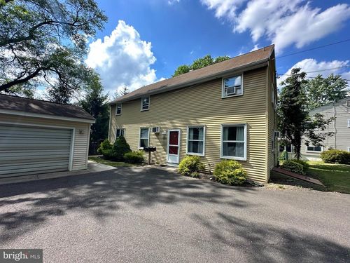 apt-c-410 North St, DOYLESTOWN, PA, 18901-3847 | Card Image