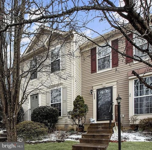 15592 Three Otters Pl, MANASSAS, VA, 20112-5425 | Card Image