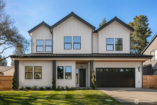 2309 103rd Avenue Ne, Bellevue, WA, 98004 | Card Image