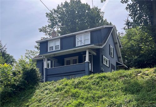 2610 Woodland Rd, Ambridge, PA, 15003-1342 | Card Image
