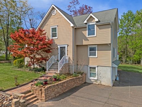 1939 Fieldstone Rd, Martinsville, NJ, 08836-2109 | Card Image