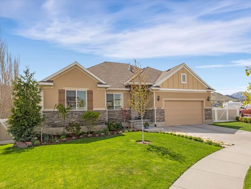 6709 Desert Lily Cir, Herriman, UT, 84096-5712 | Card Image