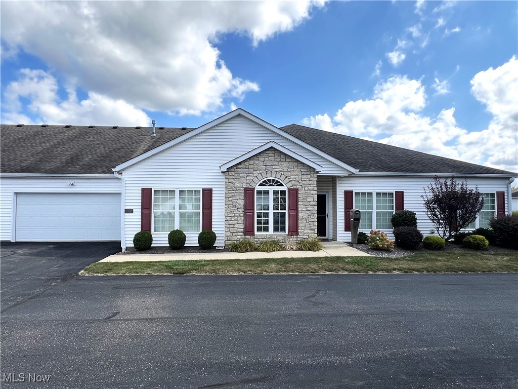 Knight Ave, Canton, OH 44708
