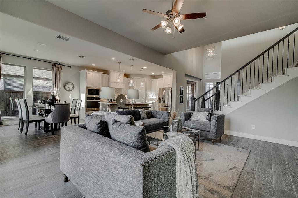 Knoxbridge Rd, Forney, TX 75126