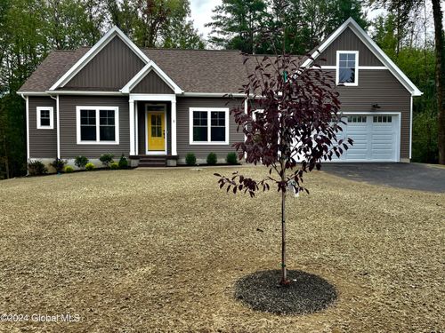 L8 Burnham Rd, Gansevoort, NY, 12831 | Card Image