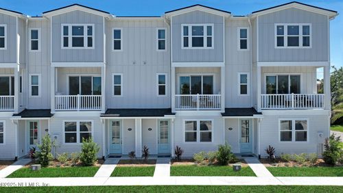 1090 2nd Ave N, Jacksonville Beach, FL, 32250-3504 | Card Image