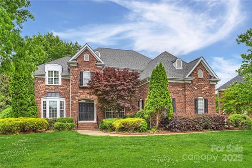 5940 Four Wood Dr, Matthews, NC, 28104-2288 | Card Image