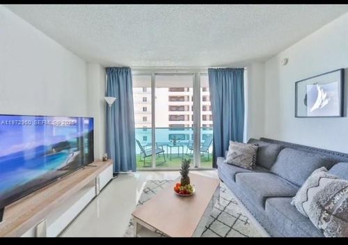 7l-4001 S Ocean Dr, Hollywood, FL, 33019-3019 | Card Image