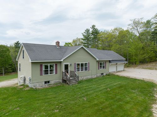 137 Eddie Kahkonen Road, Norway, ME, 04268 | Card Image